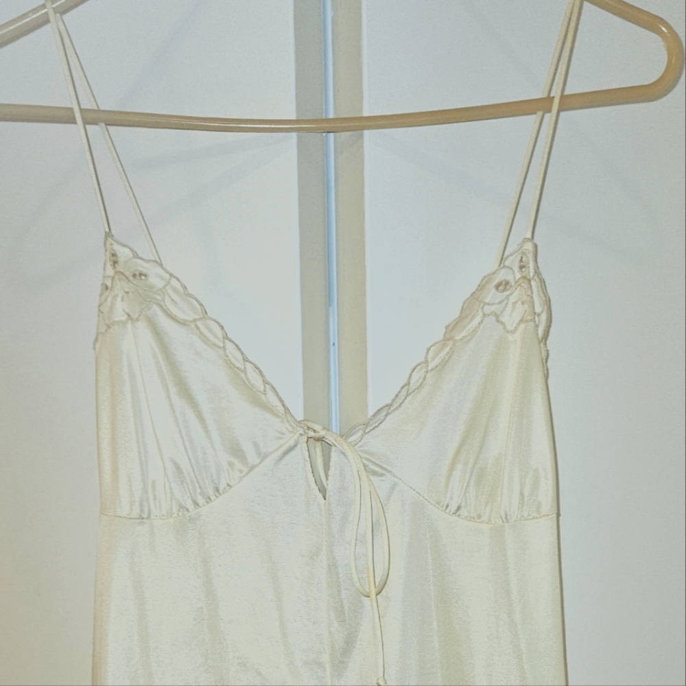Cream silk 1950s Nightgown